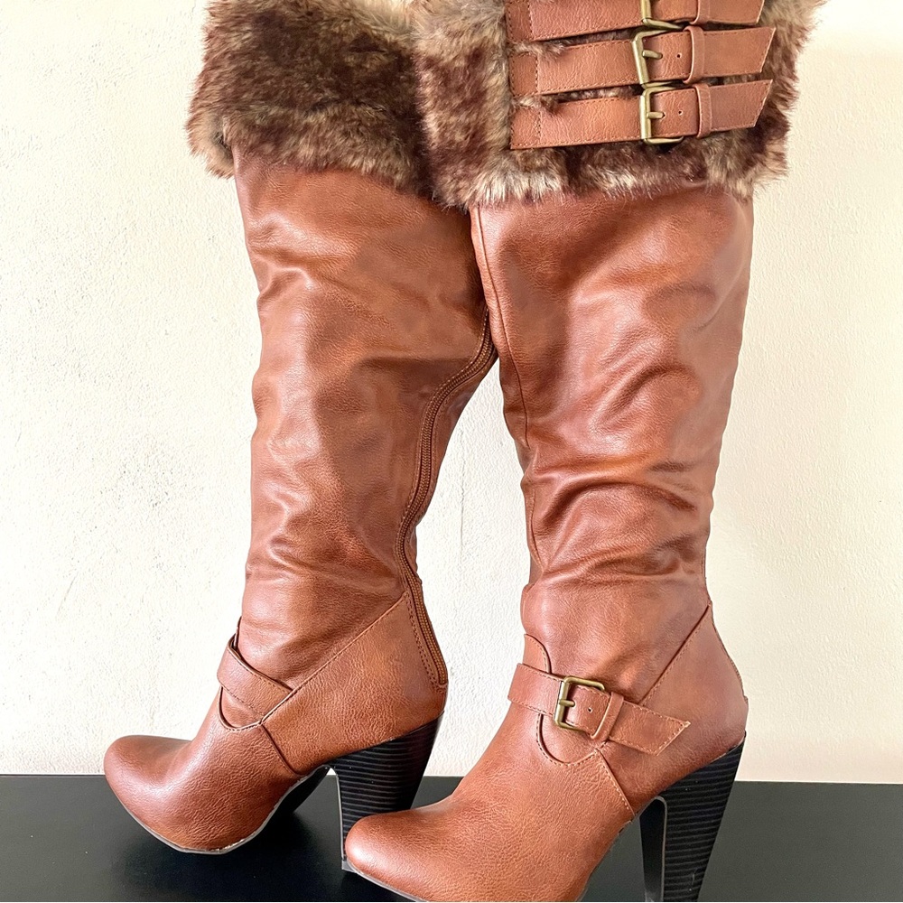Perfect Fall Boot Maliah Brown Heeled Knee High Boots Size: 5.5M 🍁🍂